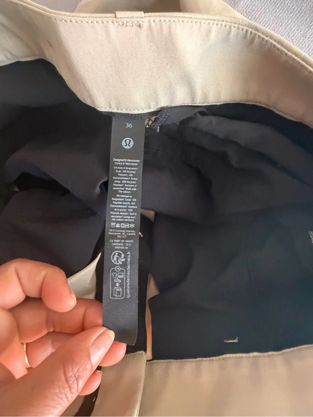 lululemon athletica Men's Khaki Flat-Front Performance Shorts